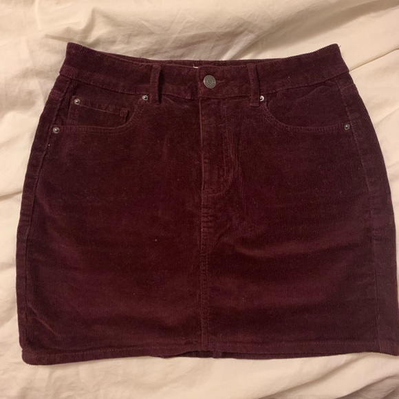 Garage Skirt - Picture 1 of 2